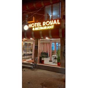 Hotel Royal, Pachmarhi Pachmarhī Exterior photo