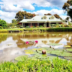 The Lake House Waranga Shores Exterior photo