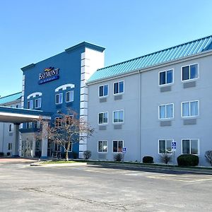 Baymont By Wyndham Litchfield Exterior photo