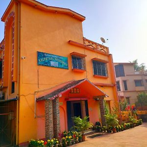 Santiniketan Kalpataru Residency Shānti Niketan Exterior photo