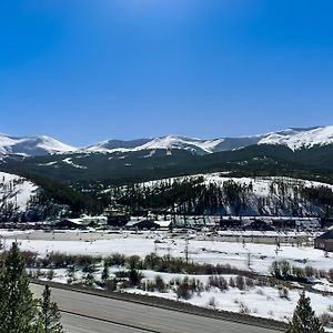 Retro Chic Roundhouse Retreat Breckenridge Exterior photo