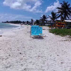 Victoria'S Gennie Bay Village Hostal San Andrés Exterior photo