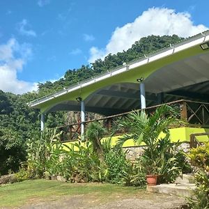 Aura Dominica Roseau Exterior photo