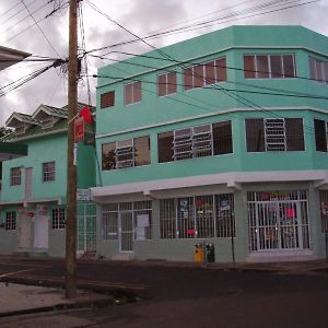 Aaron'S House Castries Exterior photo