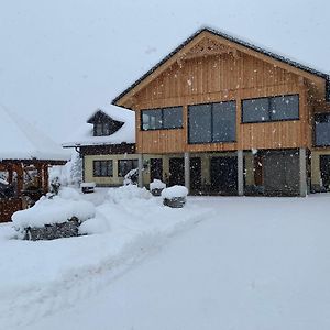 Urlaub Am Bauernhof Familie Roessler Vlg. Spor Pols Exterior photo