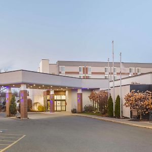 Best Western Plus New Englander Woburn Exterior photo