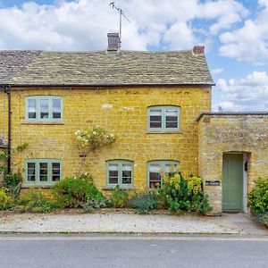 2 Bed In Bourton-On-The-Water 46677 Bourton-on-the-Water Exterior photo