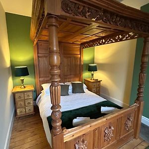 The Buxton Retreat A Luxurious 3-Storey Townhouse With Four Poster Bed And Double Jacuzzi Bath" Buxton (Derbyshire) Exterior photo