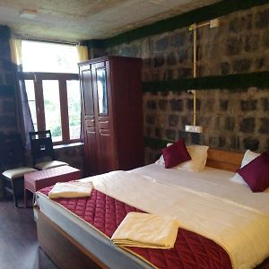 Cholai Resorts & Hotels Yercaud Exterior photo
