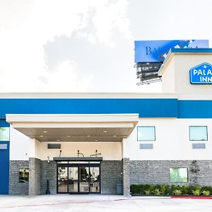 Palace Inn Blue-Iah East Humble Exterior photo