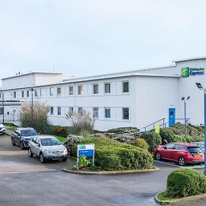 Holiday Inn Express Ramsgate - Minster, An Ihg Hotel Minster-in-Thanet Exterior photo