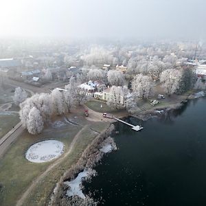 Lake Aluksne Studio Apartment Alūksne Exterior photo