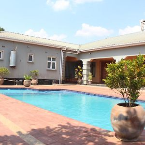 Malabi Exclusive Lodges Lilongwe Exterior photo