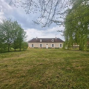 Villa Bélâbre, 4 pièces, 6 personnes - FR-1-591-329 Belabre Exterior photo