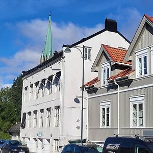 Midt I Drammen - Supersentralt Og Gratis Parkering Exterior photo