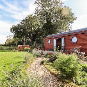 The Happy Valley Pod Chipping Norton Exterior photo