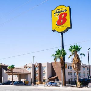 Super 8 By Wyndham Yuma Exterior photo