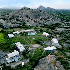 Clarks Safari Jawai Jawai Bandh Exterior photo