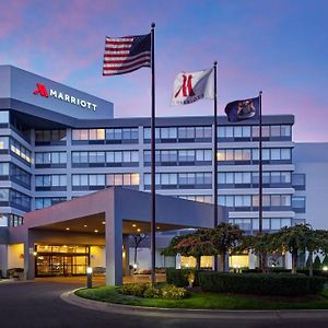 Detroit Marriott Southfield Exterior photo