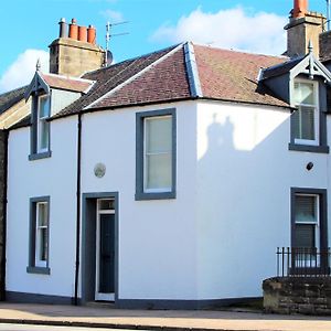 Beeswing, A Victorian Gem In Biggar Exterior photo