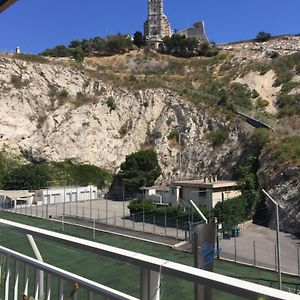 Superbe T3 Au Pieds De Notre Dame De La Garde Marselha Exterior photo