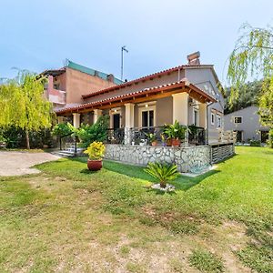 Giourgas House Chlomatianá Exterior photo