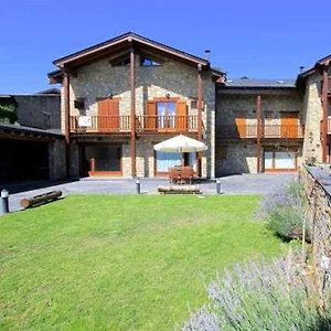 Casa De Piedra Y Madera Vistas A Montanas Y Prado Bellver De Cerdanya Exterior photo