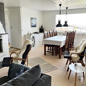 Unique Holiday Accommodation On Langholmen In Gothenburgs Western Archipelago Gotemburgo Exterior photo