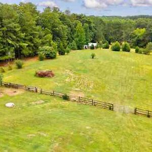 Sovereign Cottage - Farm Land/Hot Tub/Outdoor Area Fuquay-Varina Exterior photo