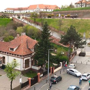 La Poarta Cetatii Alba Iulia Exterior photo