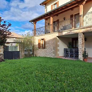 Casa Torreblanca Urroz Exterior photo