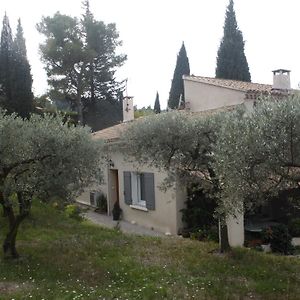 2 Chambres Au Calme Villa Chrisma Provence Orgon Exterior photo