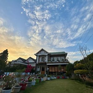 Fratelli Guest House Shillong Exterior photo