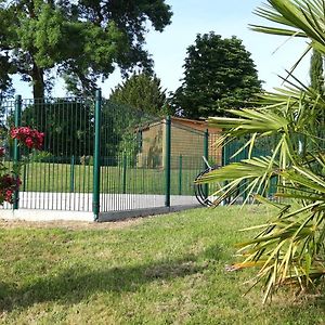 Domaine Des Cadets De Gascogne Pauilhac Exterior photo