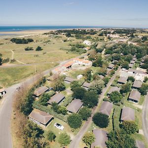 Terres De France - Les Hameaux Des Marines Saint-Denis-d'Oleron Exterior photo