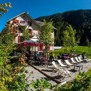 Auberge Du Mont Blanc Trient Exterior photo