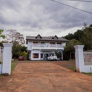 Hotel Puerto Libertad - Iguazu Exterior photo