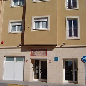 Hostal El Estudio Almansa Exterior photo