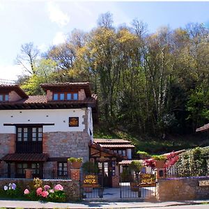 Casa Ortiz Soto De Cangas Exterior photo