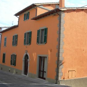 B&B Dimora Paolina Baschi Exterior photo