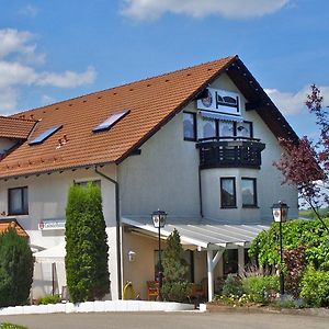 Gaestehaus Schweizerhof Böbingen an der Rems Exterior photo