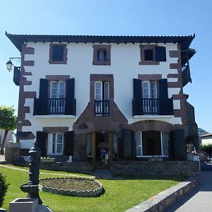 Hôtel Camou Uhart-Cize Exterior photo