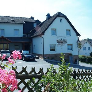 Pension Loeffler Steinbach am Wald Exterior photo