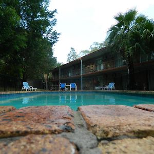 Coomera Motor Inn Gold Coast Exterior photo