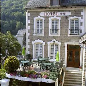 Hôtel des Voyageurs Saint-Chely-d'Aubrac Exterior photo