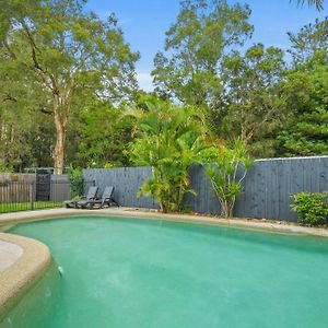 Stunning 4-Bed With Garden And Swimming Pool Karraganbah Exterior photo