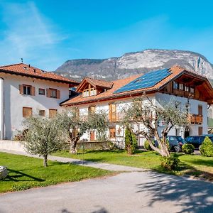 Antico Fienile Agritur Mezzocorona Exterior photo