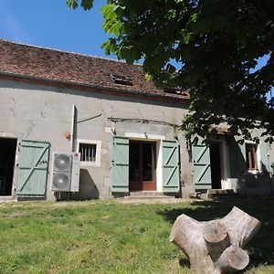 Reves Et Chaudrons Vicq-Exemplet Exterior photo