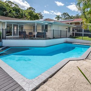 Family Escape - Serene Oasis With Pool And Ac Brisbane Exterior photo
