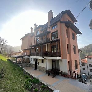 Panorama Guest House Smolyan Exterior photo